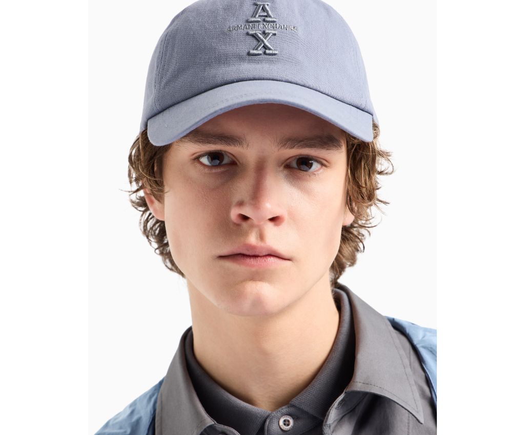 MAN&#39;S BASEBALL HAT